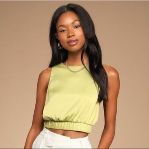 Lulu’s Lime green cropped strappy tie-back tank (Medium) 🍏